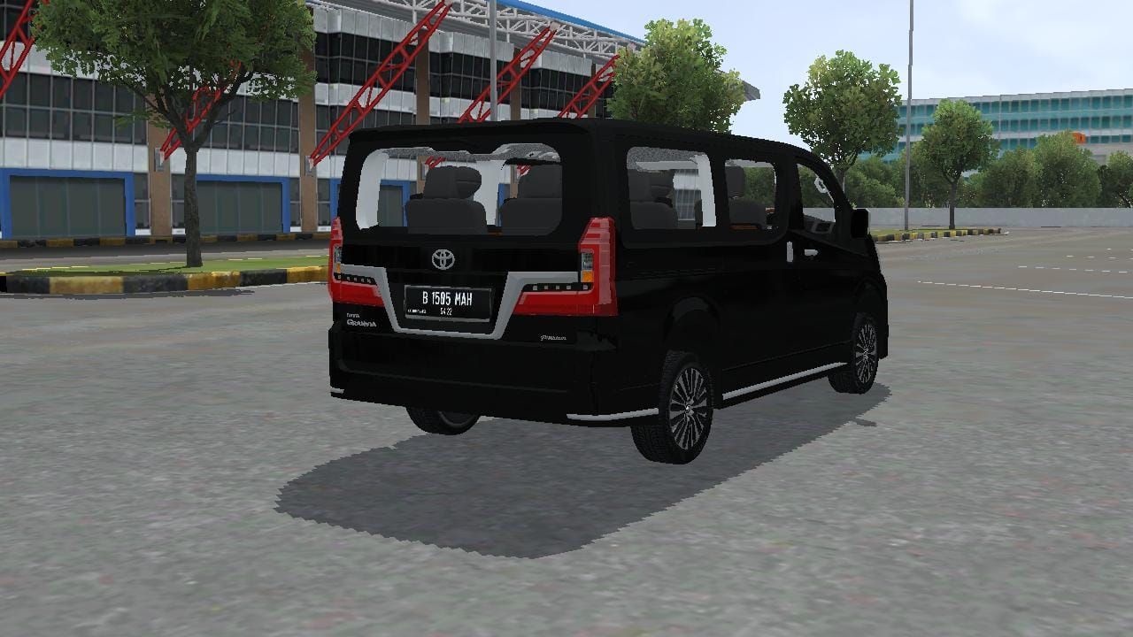 Photo of Toyota Granvia 4