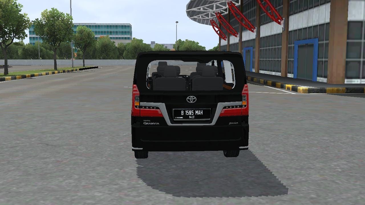Photo of Toyota Granvia 5