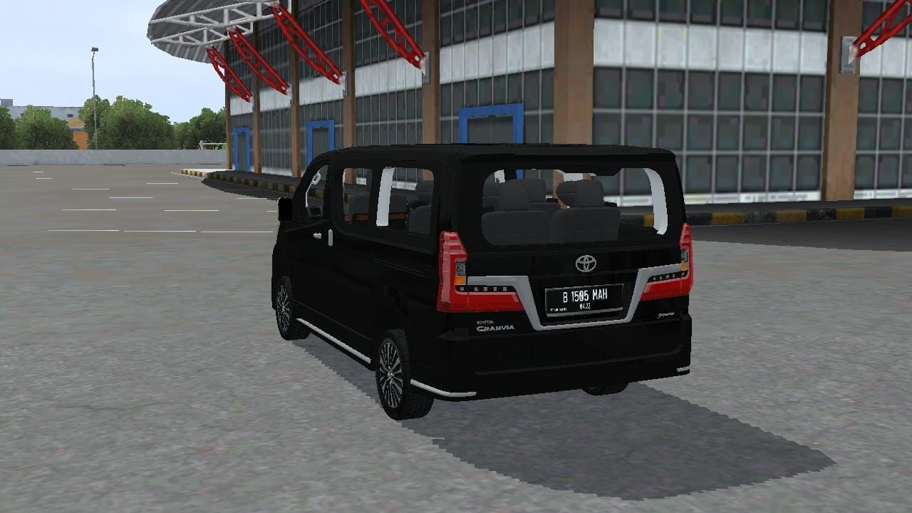Photo of Toyota Granvia 6