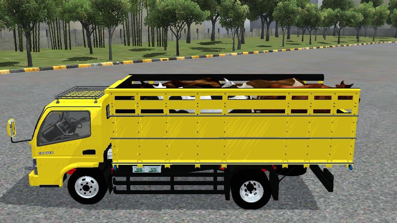 Photo of Truk Canter Muatan Sapi 7