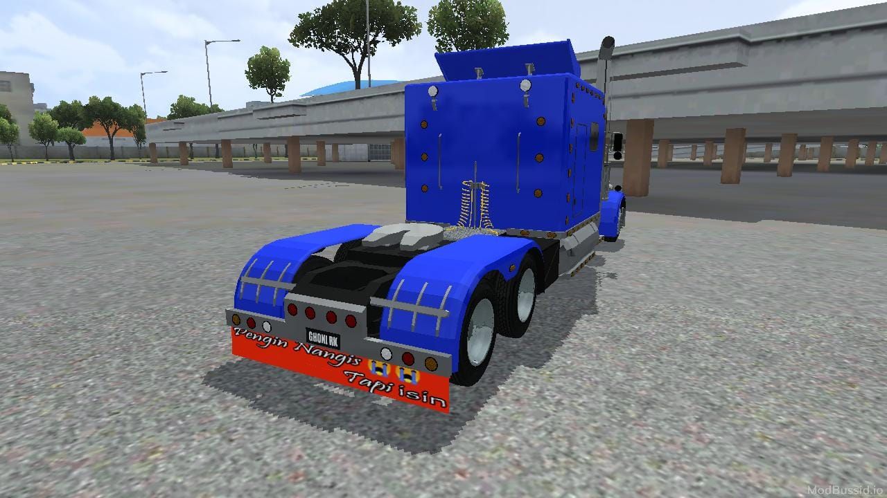 Photo of Truk Peterbilt 4