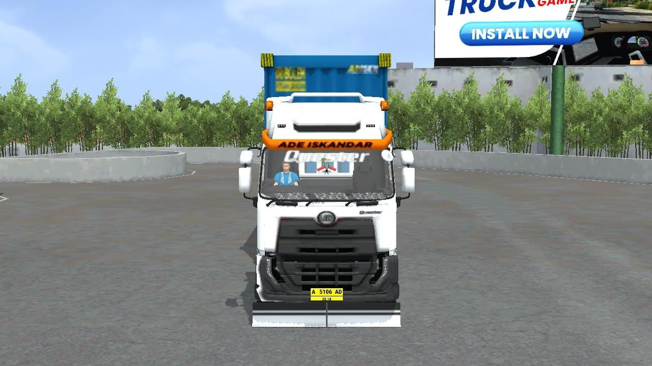 Photo of UD Quester Kontainer 1