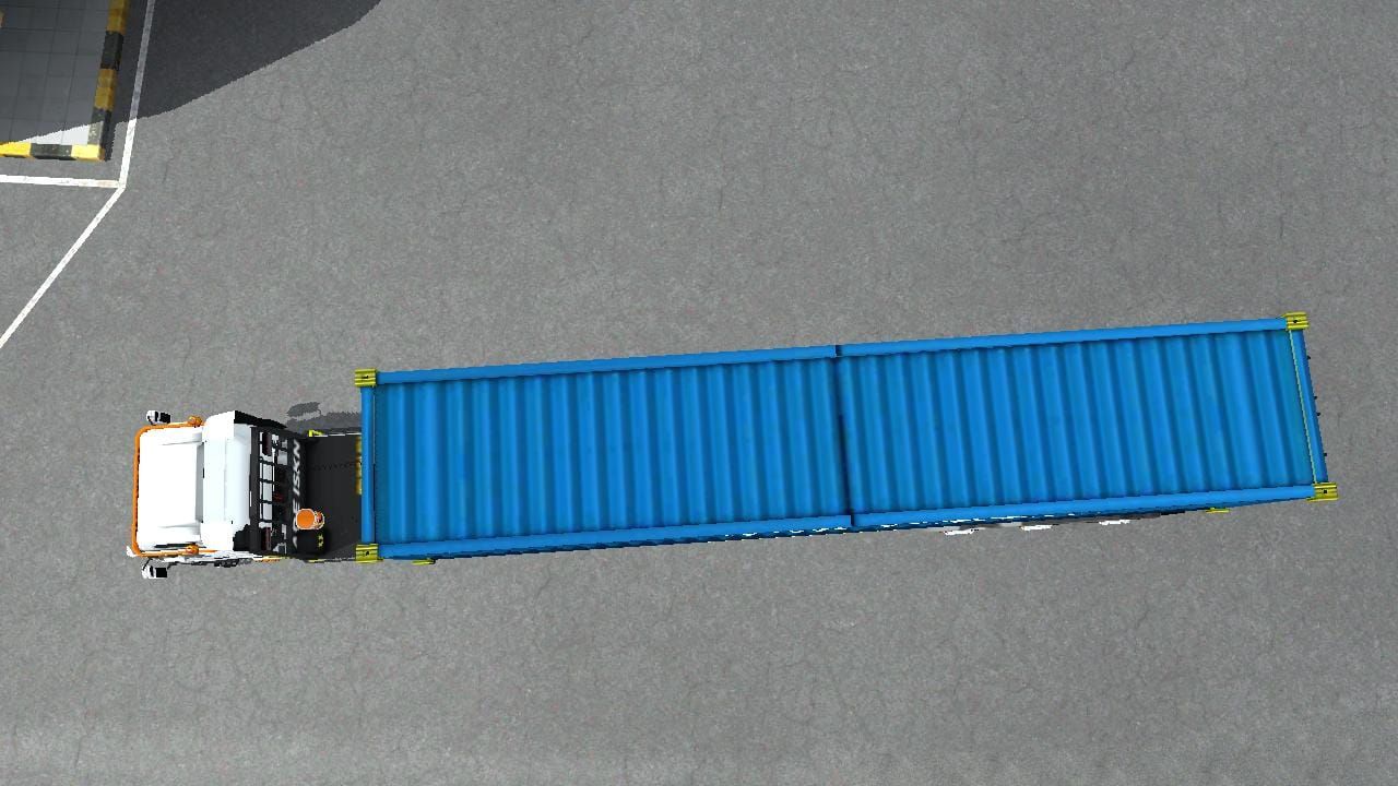 Photo of UD Quester Kontainer 7