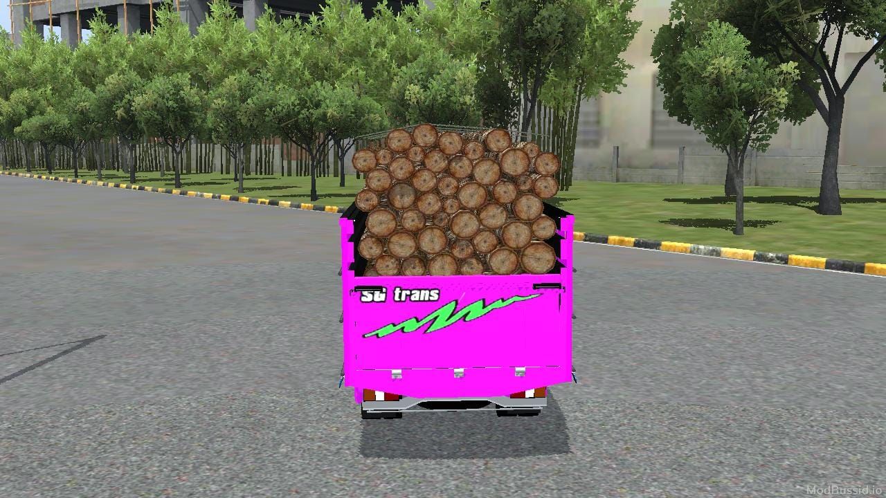 Photo of Canter Mbois Full Anim 5