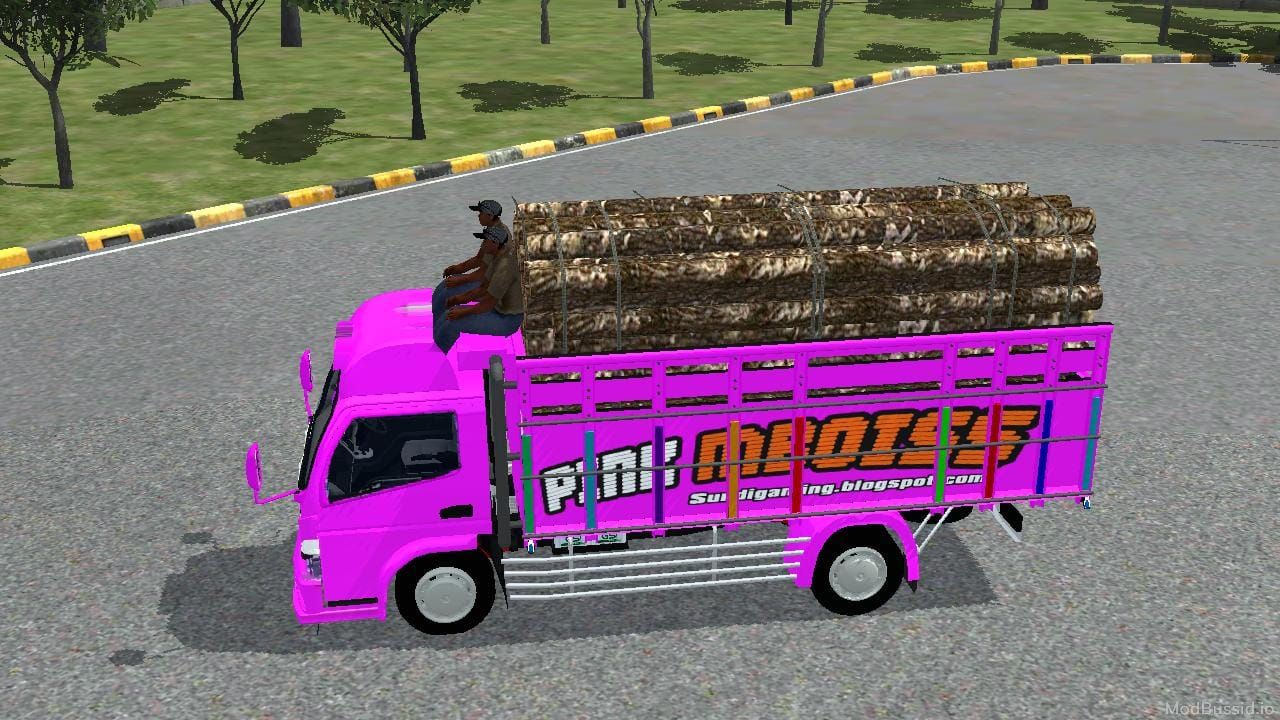 Photo of Canter Mbois Full Anim 7