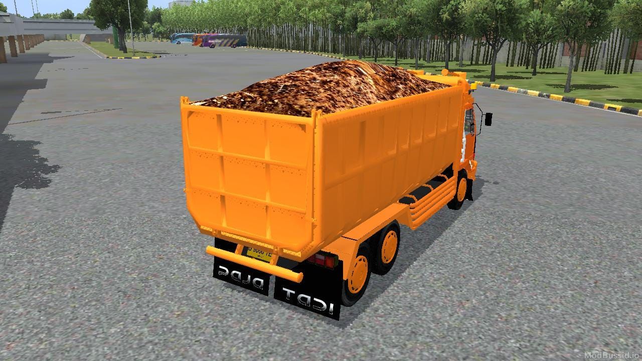 Photo of Fuso Dump By SG 4