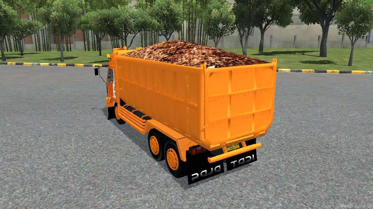 Photo of Fuso Dump By SG 6
