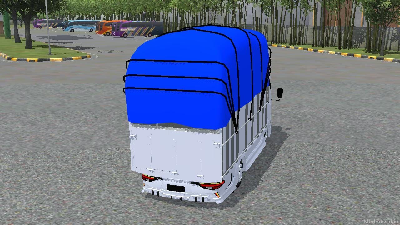 Photo of Isuzu NMR New Selinda Full Modif 4