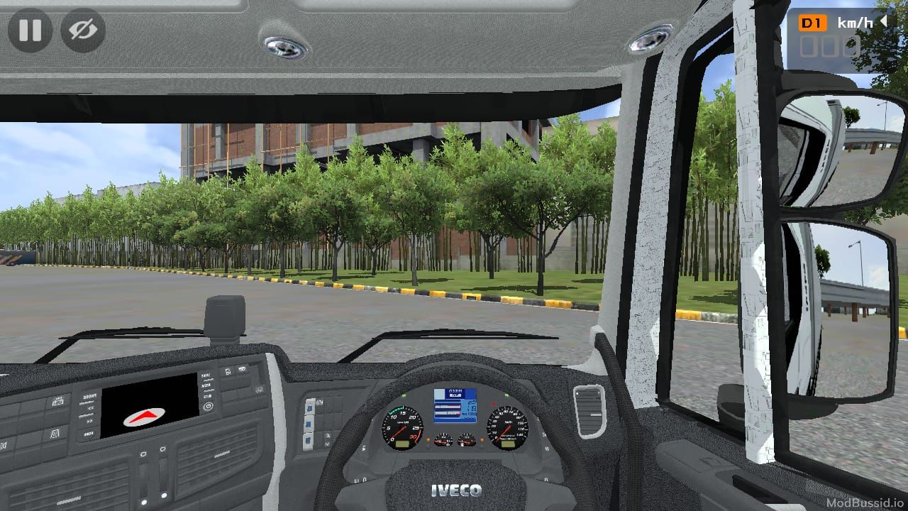 Photo of Iveco Hi-Way 6x2 Cooliner 9