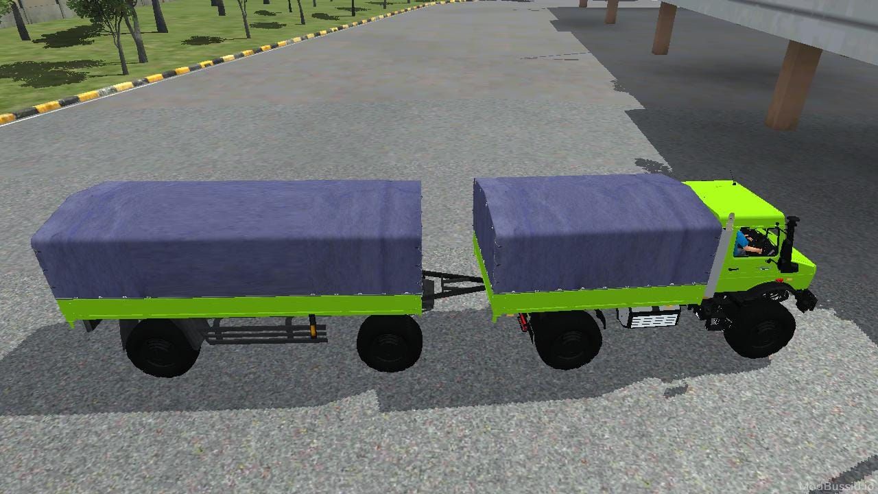 Photo of Mercedes-Benz Unimog Gandeng 3