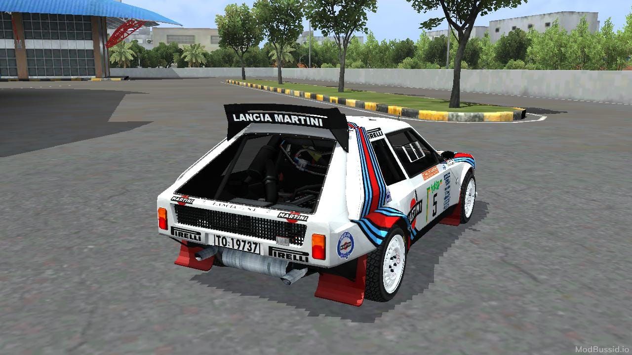 Photo of Lancia Delta Rally 4