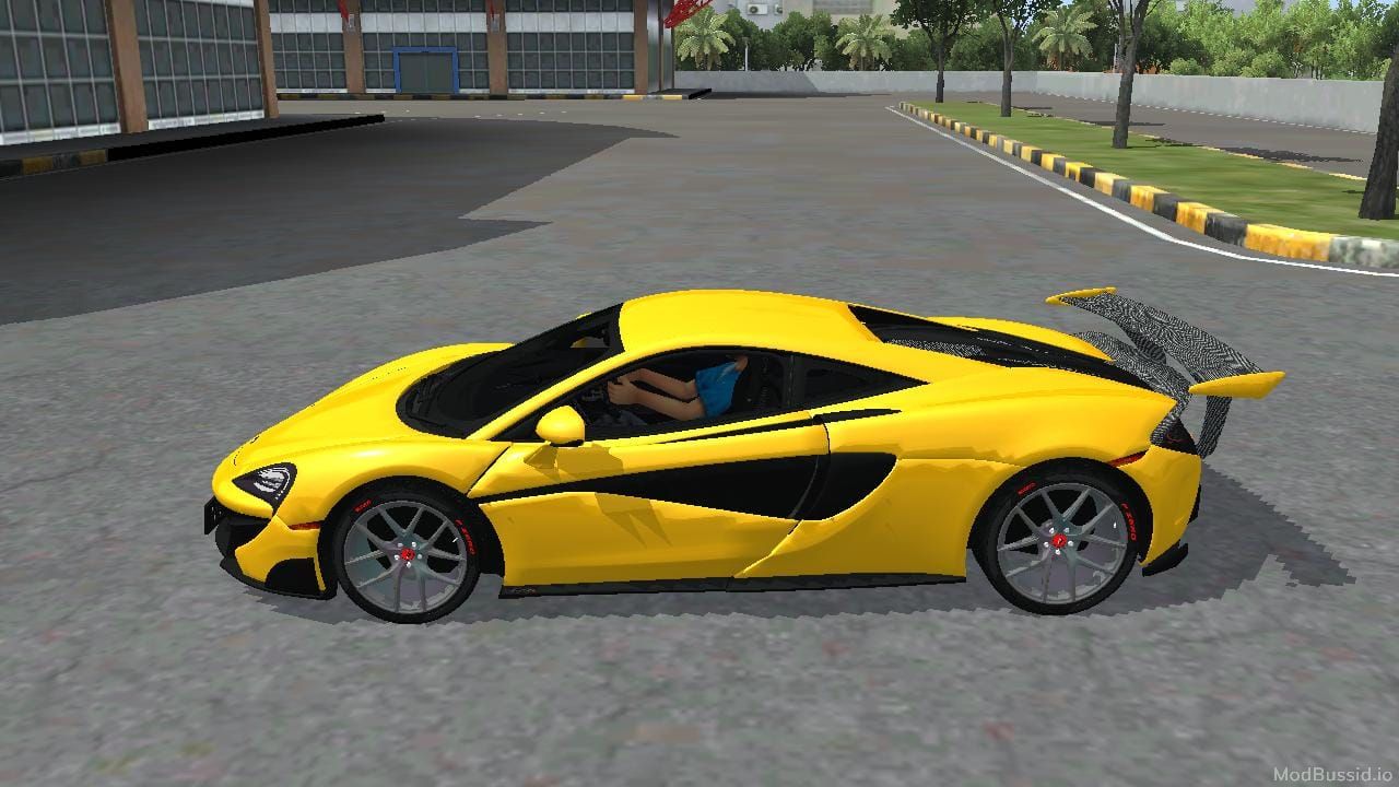 Photo of McLaren 540C 7