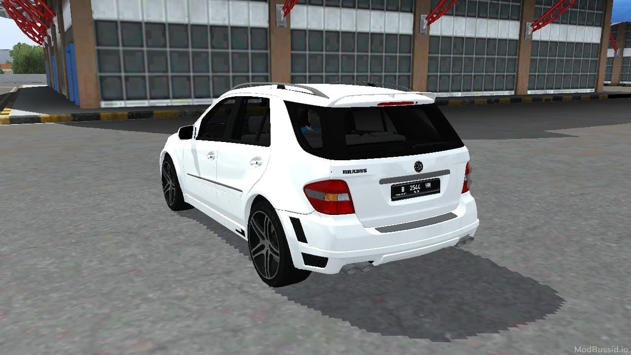 Photo of Mercedes Benz ML55 6