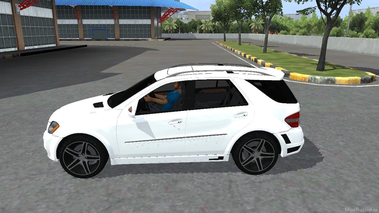 Photo of Mercedes Benz ML55 7