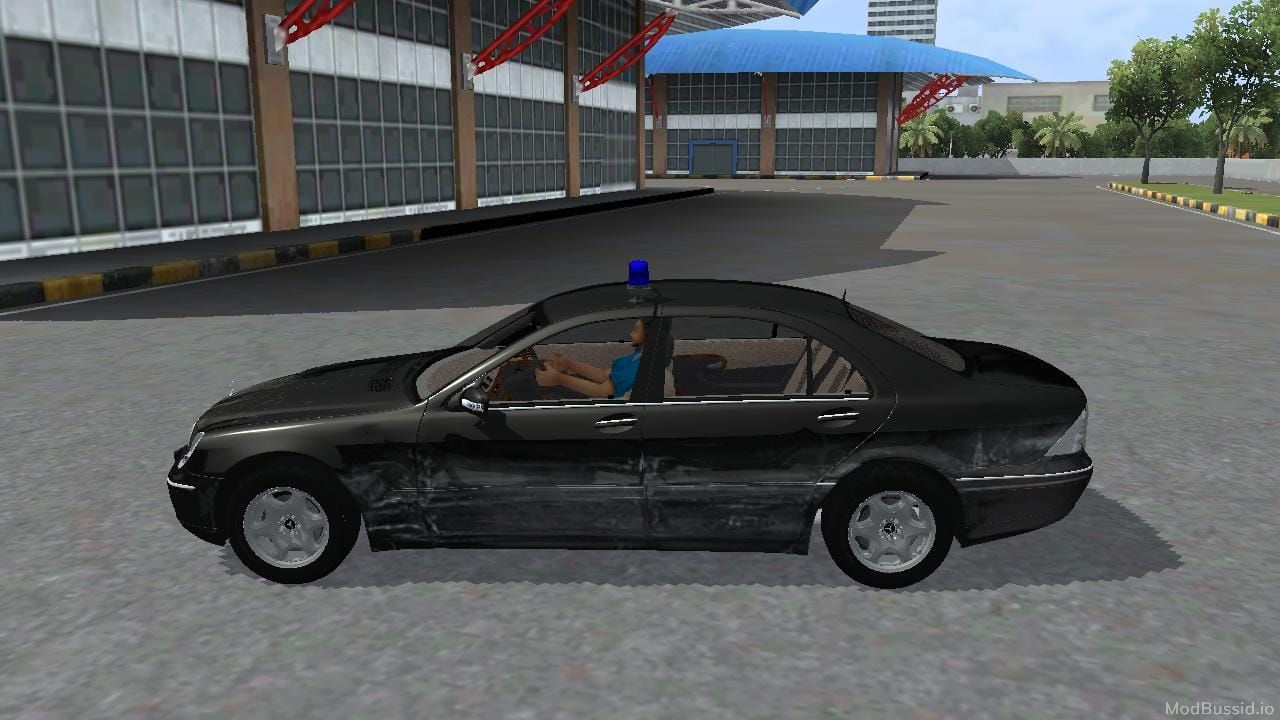 Photo of Mercedes-Benz W222 S400 7