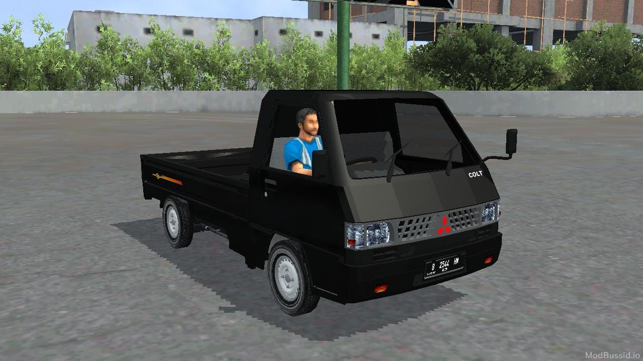 Photo of Mitsubishi Colt L300 2