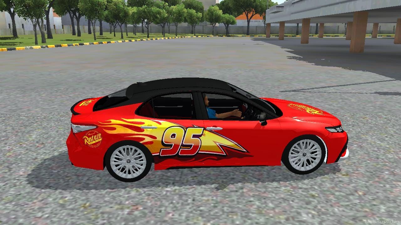 Photo of Toyota Camry V70 XSE Rust-Eze 3