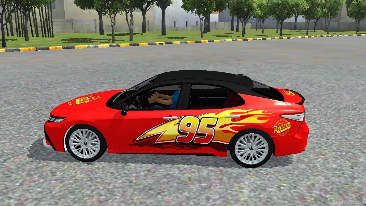 Photo of Toyota Camry V70 XSE Rust-Eze 7