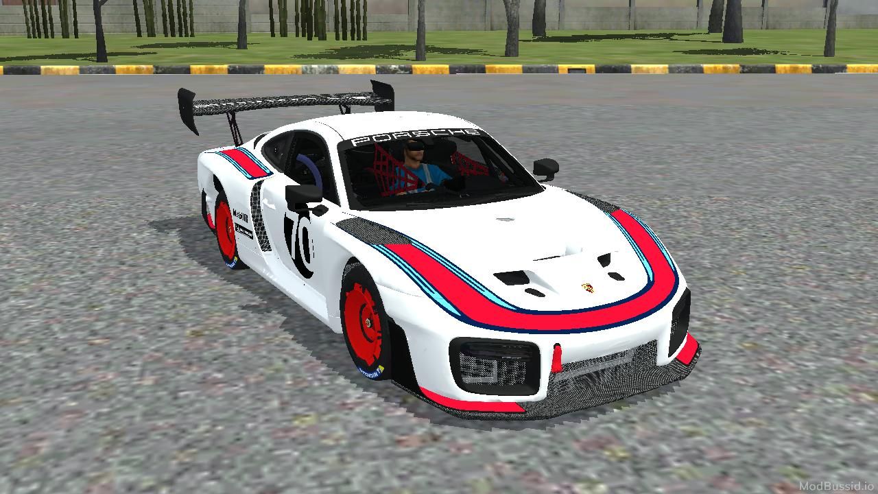 Photo of Porsche 935 19 2