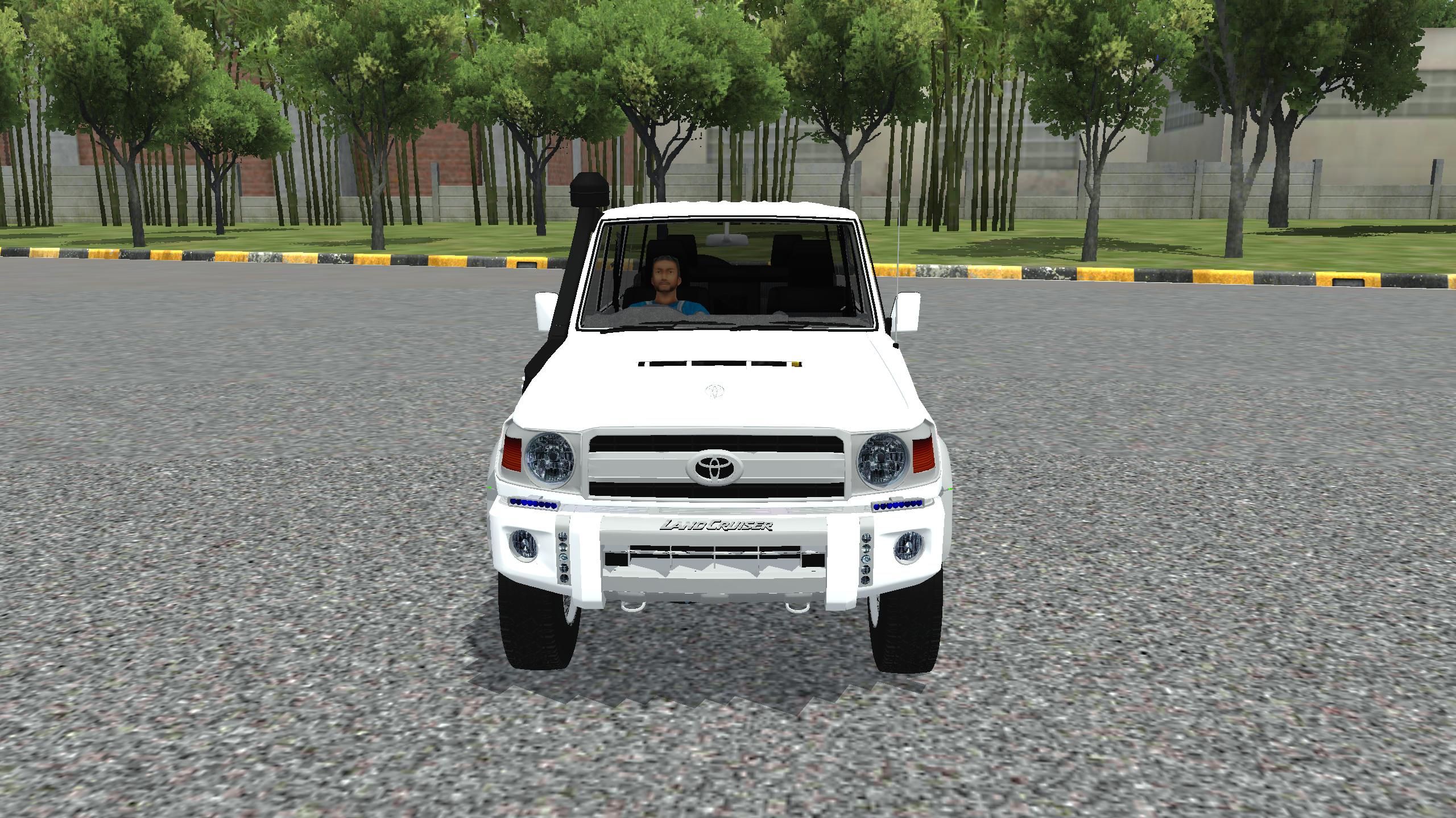 Photo of Toyota Land Cruiser LC76 4WD 1