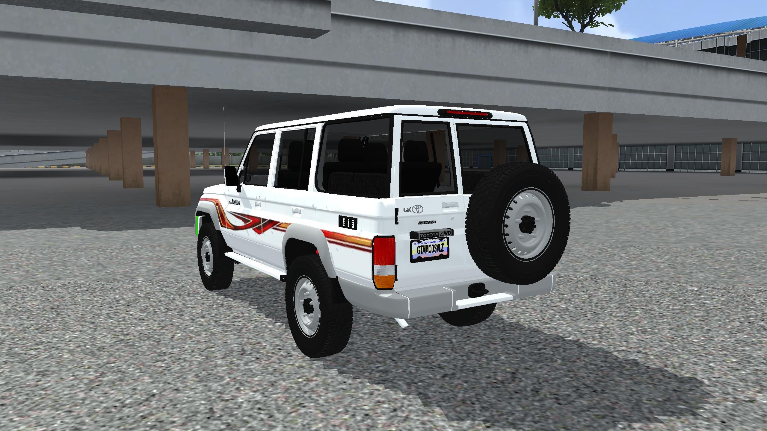 Photo of Toyota Land Cruiser LC76 4WD 7