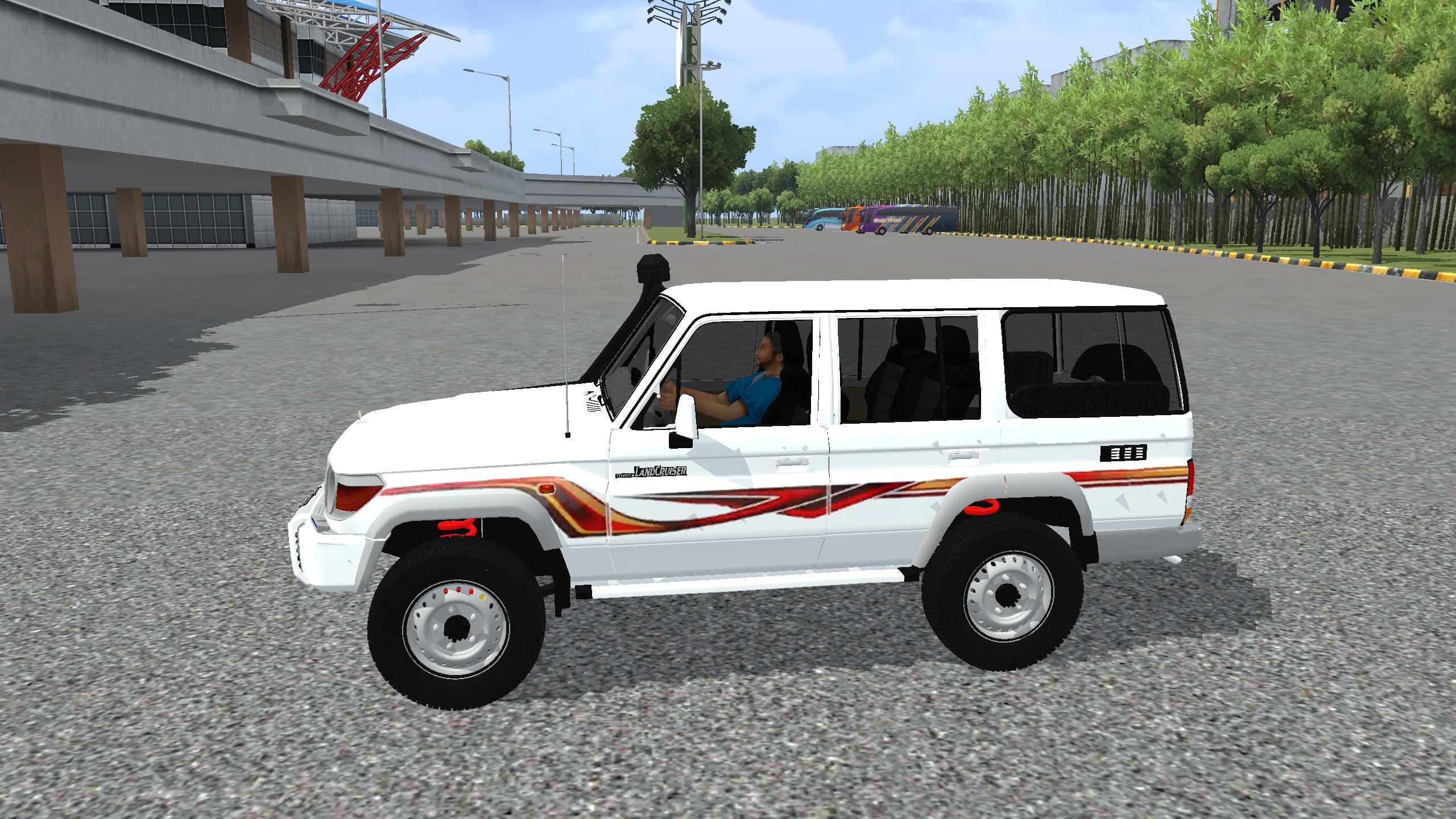 Photo of Toyota Land Cruiser LC76 4WD 3