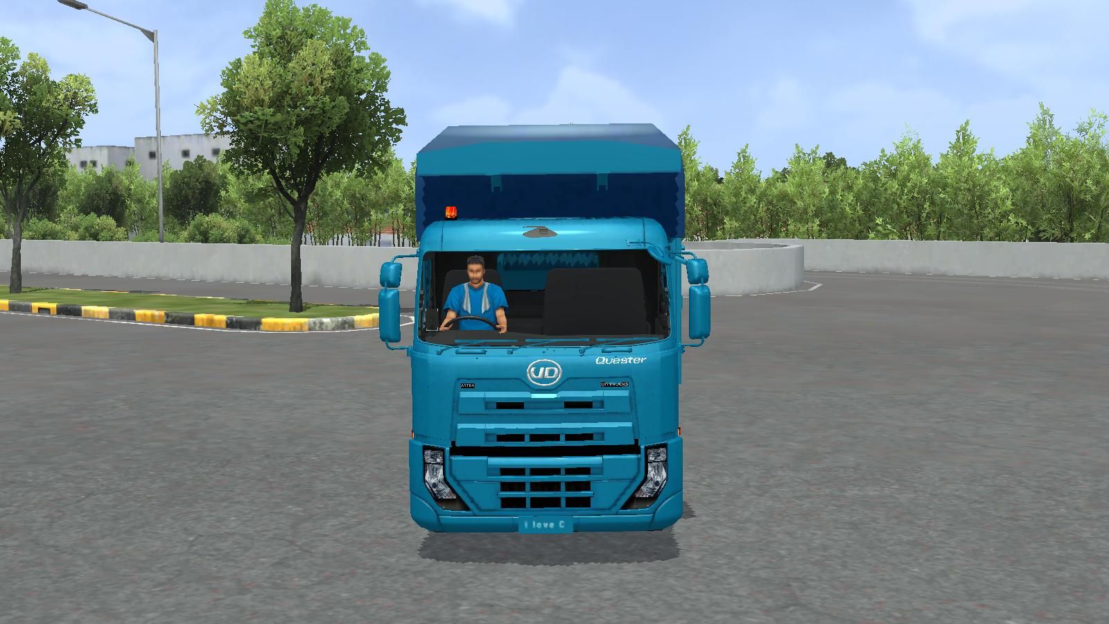 Photo of UD Quester Engkel 1