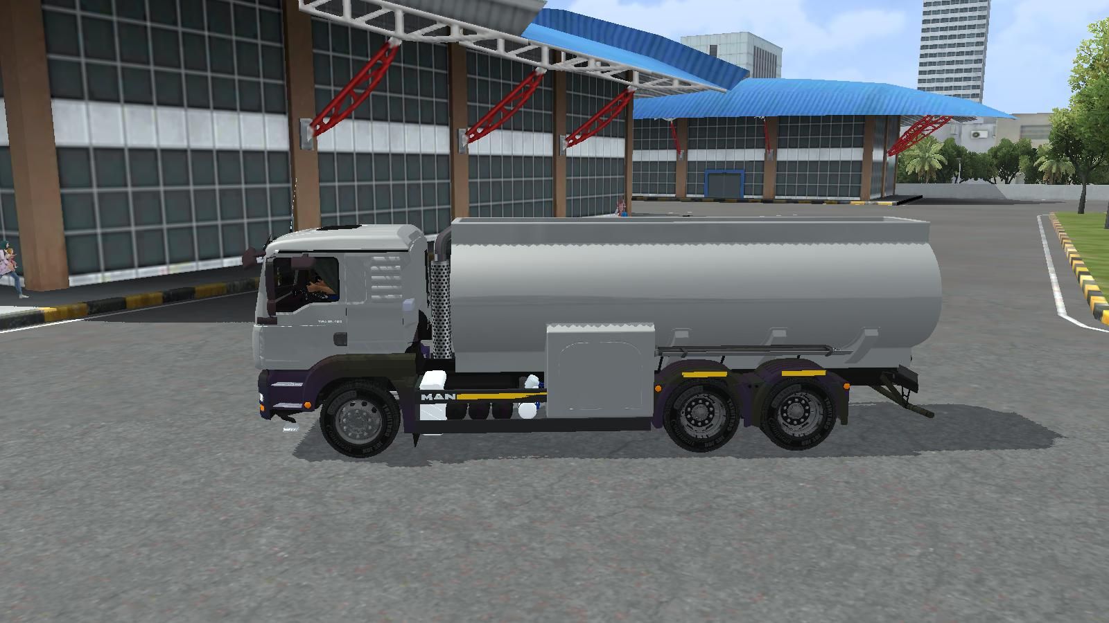 Photo of MAN TGA Fuel Tanker 7